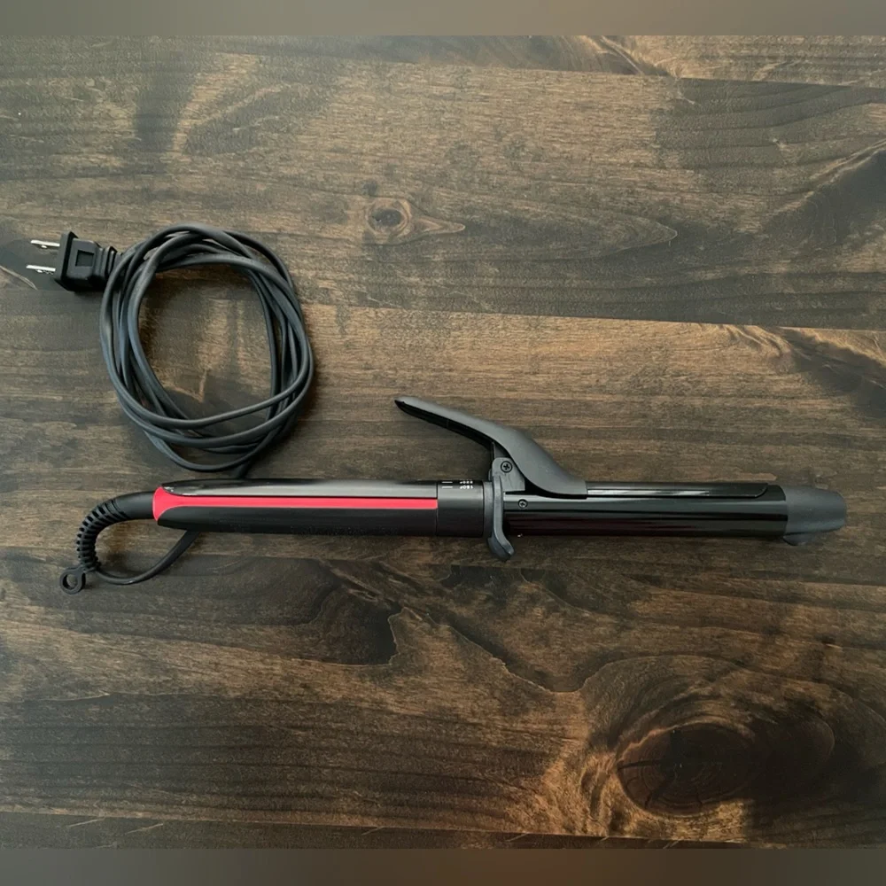 Revlon SmoothStay Coconut Oil-Infused Curling Iron